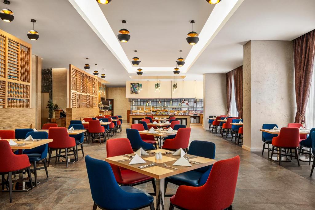 modern decor - Distance from Novotel Makkah To Haram
