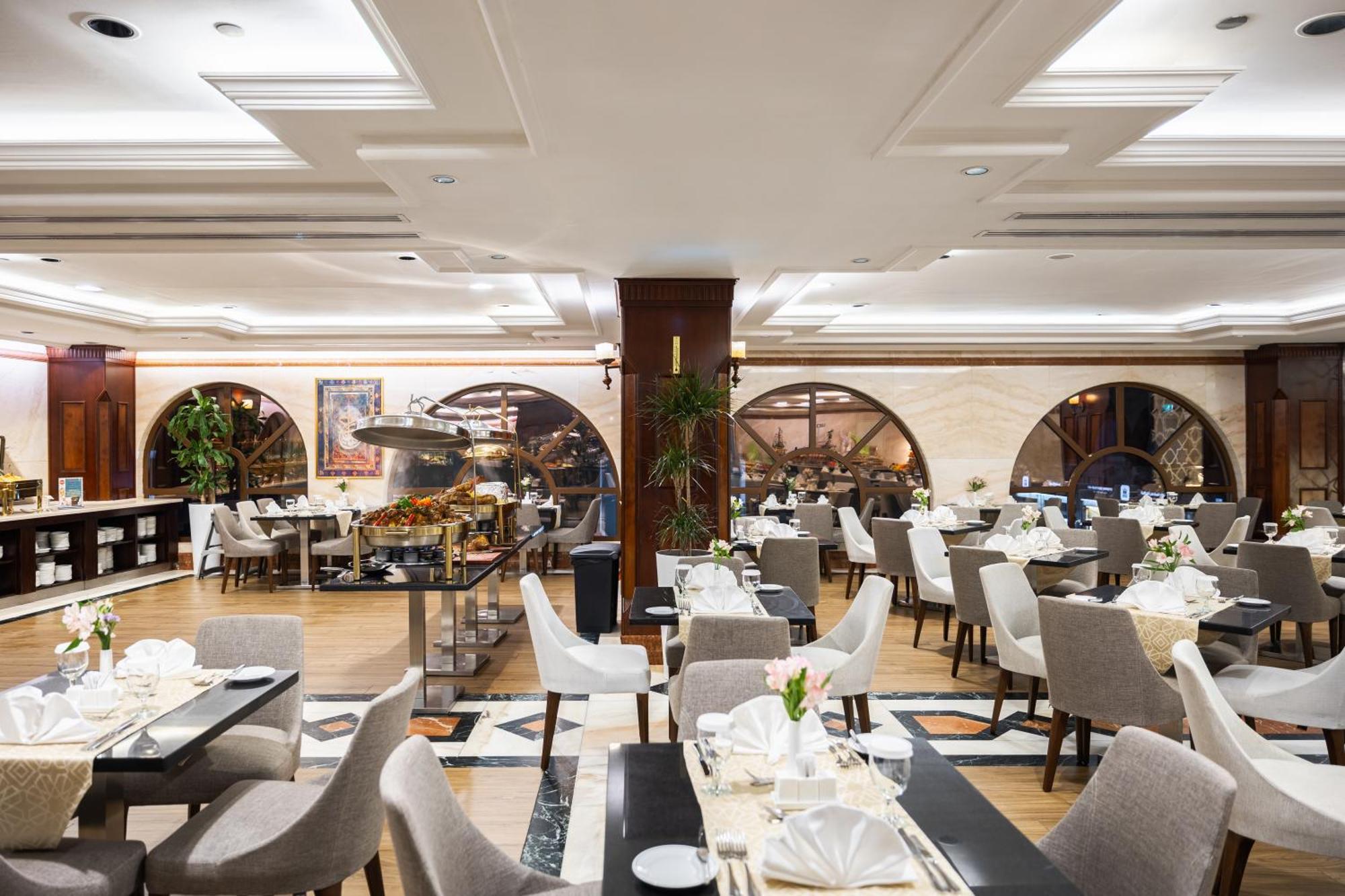 Uploaded image 1752134072661 - 9 Reasons to Stay at Dorrar Al Eiman Royal Hotel Makkah During Your Umrah