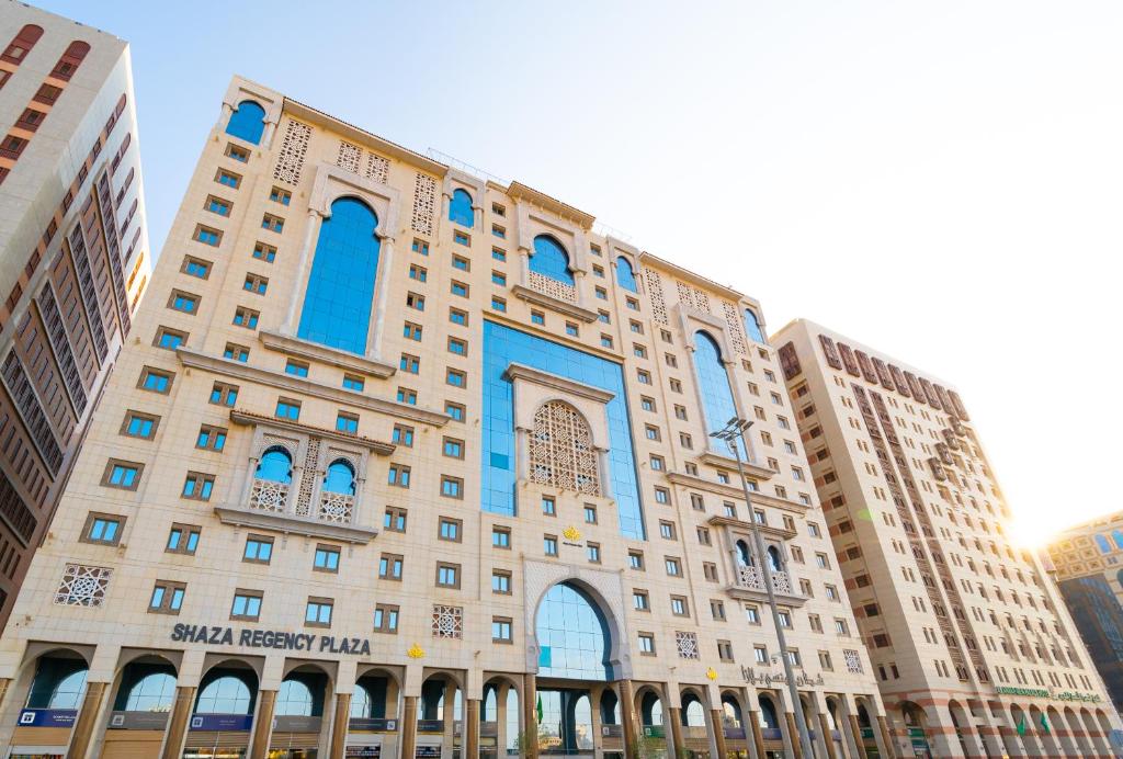 Uploaded image 1752214536522 - 9 Reasons to Stay at Shaza Regency Plaza During Your Umrah