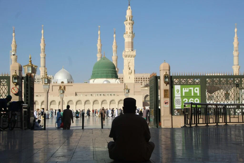 Uploaded image 1754287354621 - Solo Umrah for First Timers: 7 Essential Tips for a Confident Journey