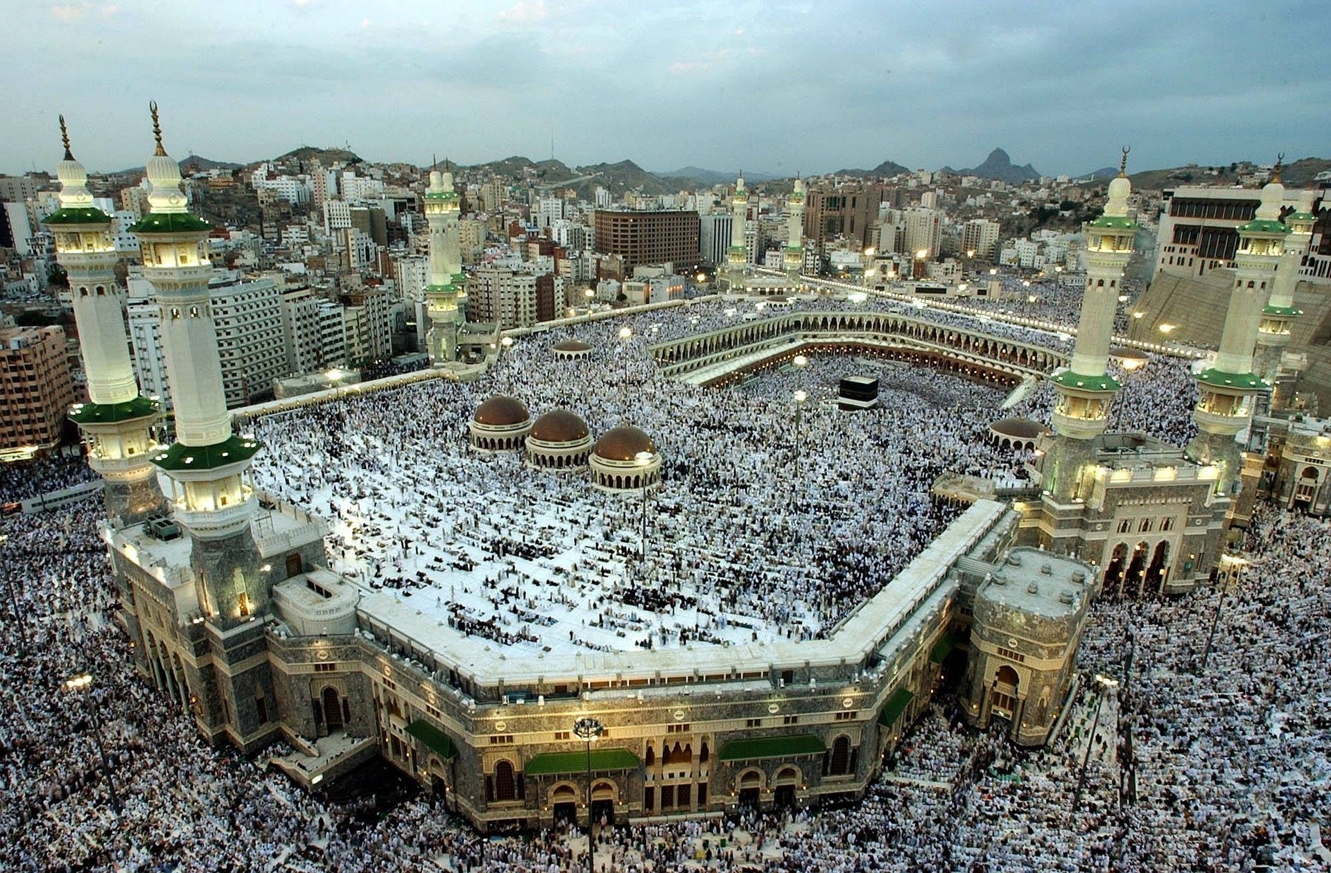 Uploaded image 1769075649386 - Umrah Tour from UK