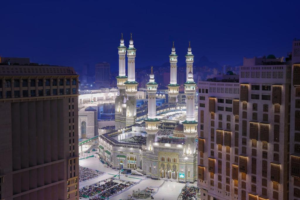Distance from Jumeirah Jabal Omar Makkah To Haram - Distance from Jumeirah Jabal Omar Makkah To Haram Guide - Umrah Guide