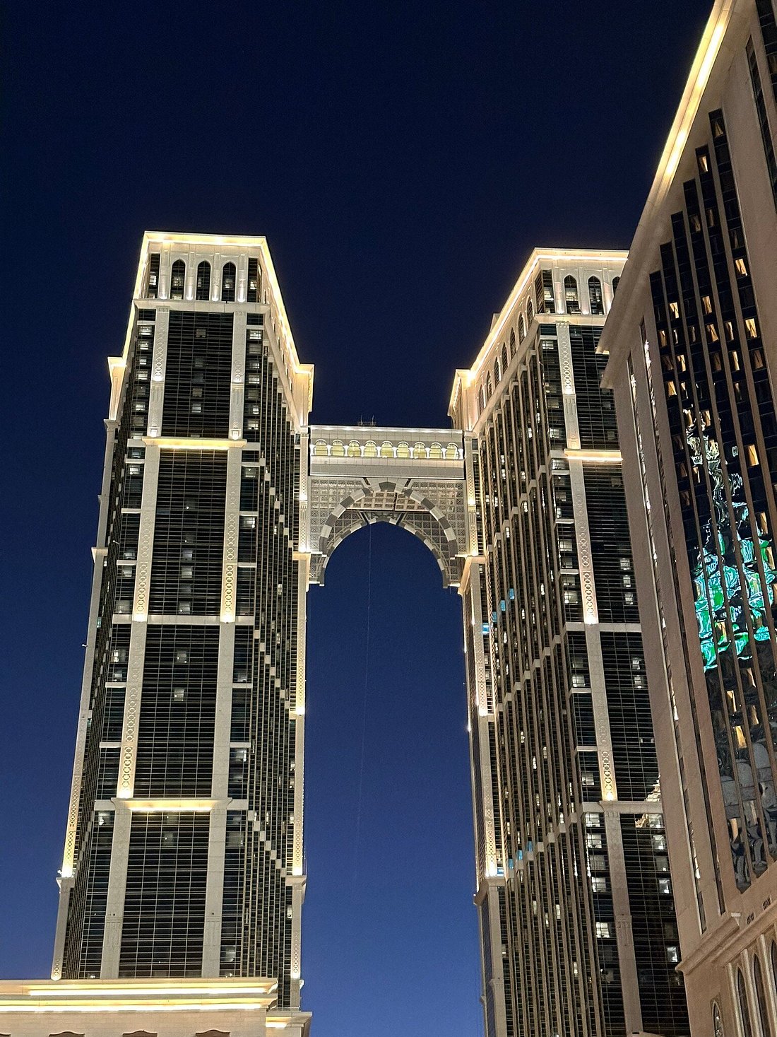 Address Jabal Omar Makkah Hotel - best Umrah hotel for Kitchener pilgrims near Haram
