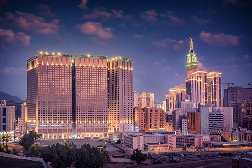 Al Kiswah Towers Hotel - best Umrah hotel for Melbourne pilgrims near Haram
