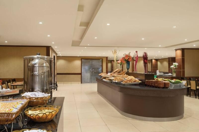Al Massa Grand Hotel - Luxury room interior with Haram view, premium Umrah accommodation facilities and amenities