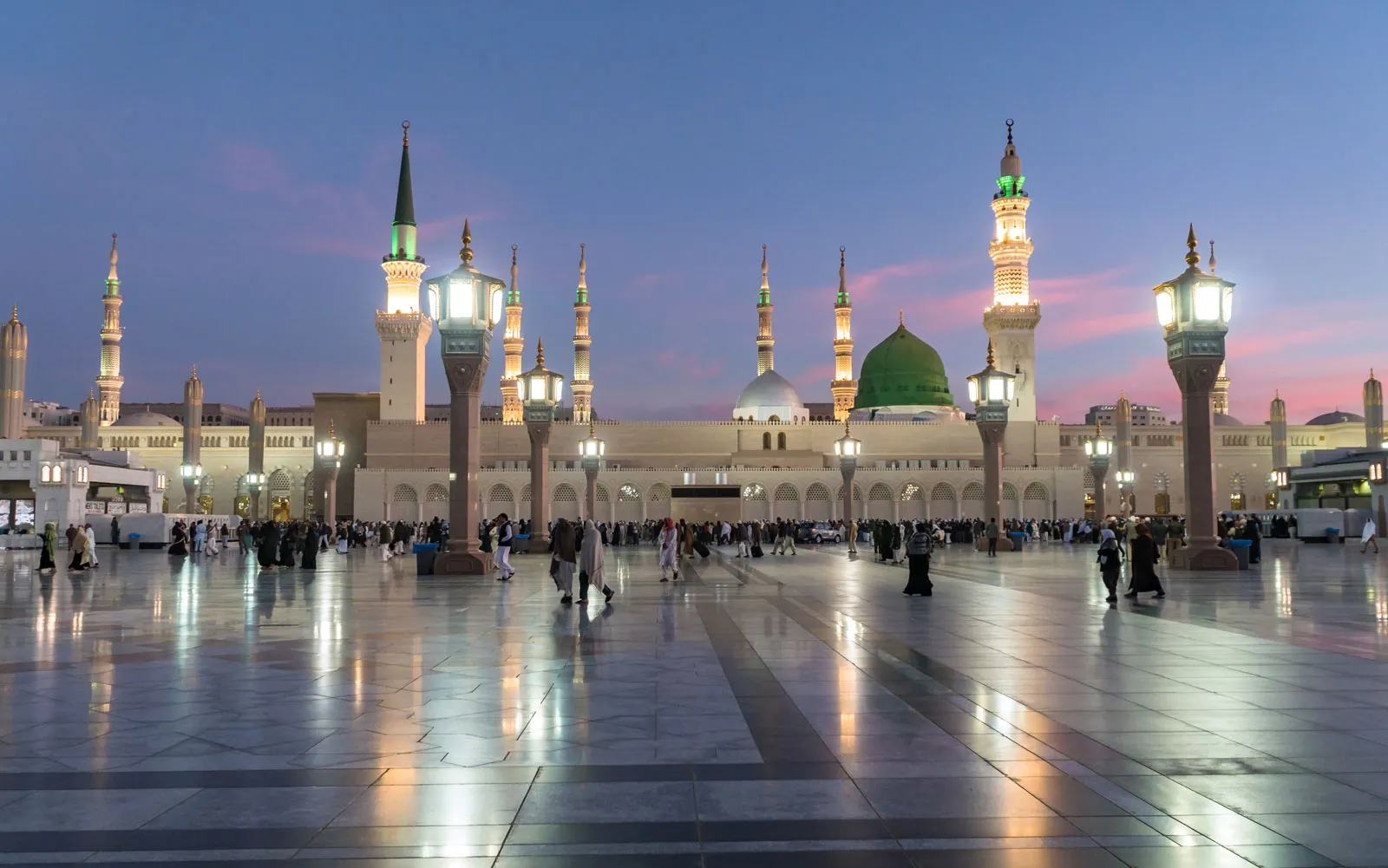 Must Visit Ziyaraath Places in Madinah in 2026 - Umrah Travel Guide