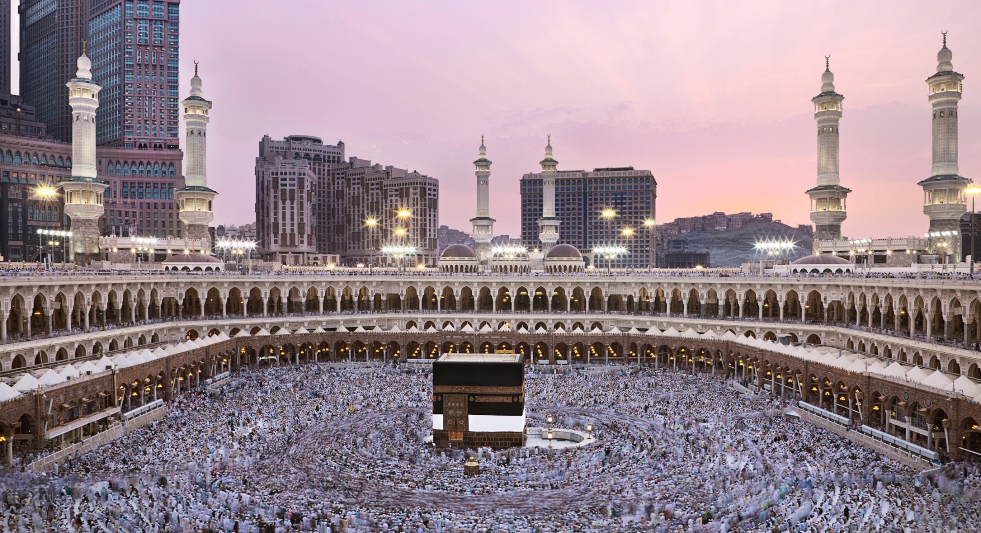 Solo Umrah for First Timers: 7 Essential Tips for a Confident Journey - Umrah Travel Guide