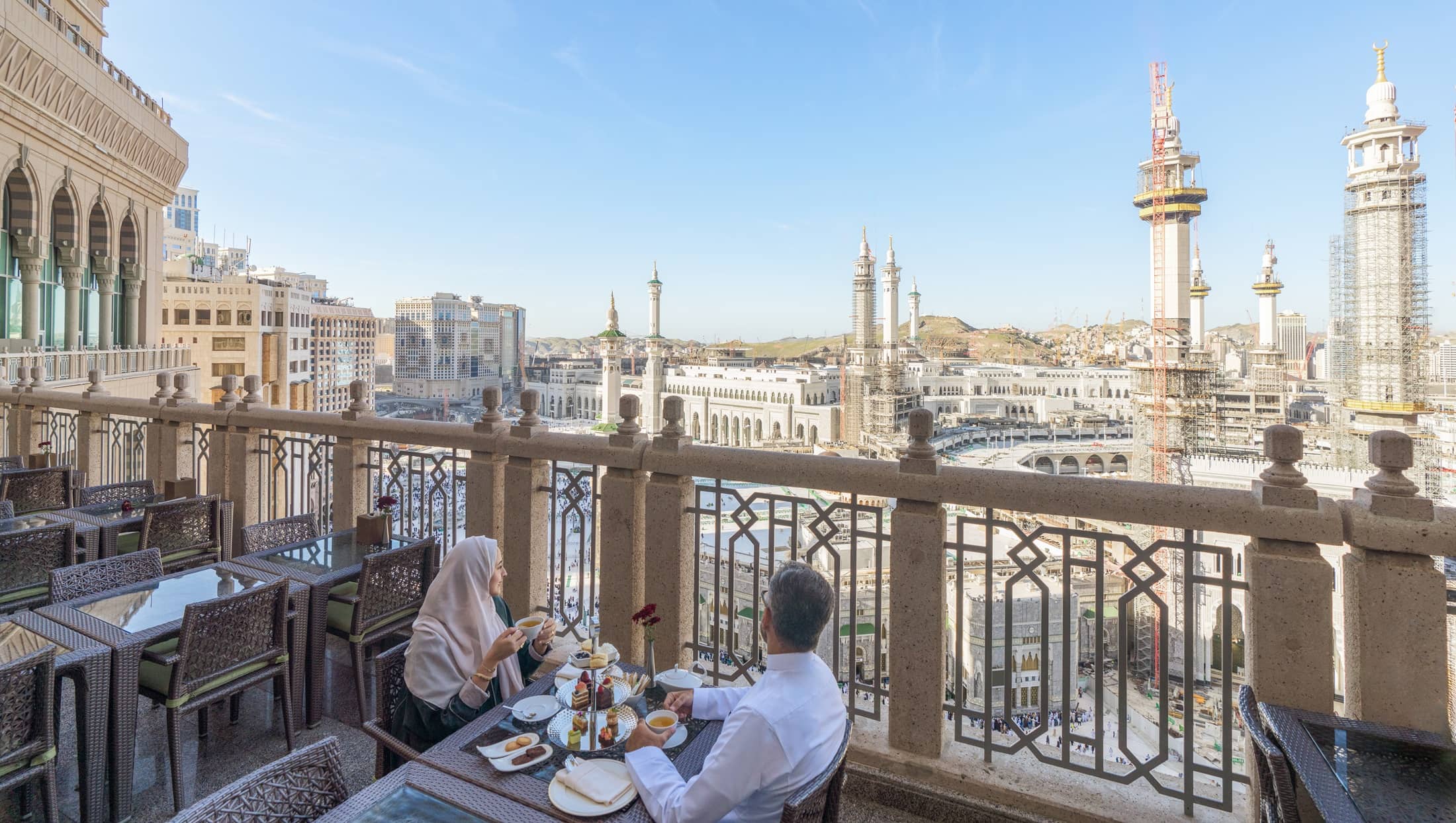 Why Raffles Makkah Palace is the Best Luxury Hotel Near Haram in 2025 - Umrah Travel Guide