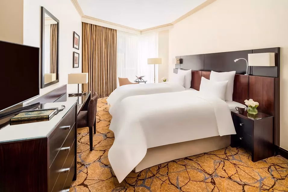 Movenpick Hotel Makkah: 4 Reasons Umrah Pilgrims Choose Movenpick 2 Mövenpick Hotel & Residence Hajar Tower Makkah -Luxurious Accommodations