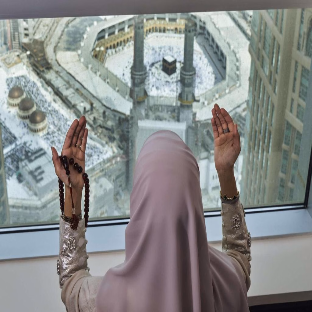 5 Hidden Gem Hotels in Makkah for Umrah 7 r Fairmont Makkah Clock Royal Tower for Umrah Kaaba View Rooms